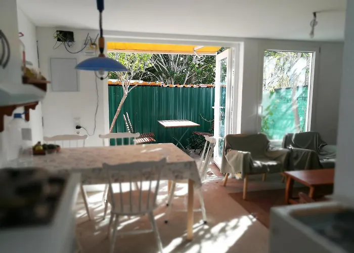 Bett 3 Im Maenner-4-bettzimmer Nur Maenner Only Men Solo Hombres Mogán