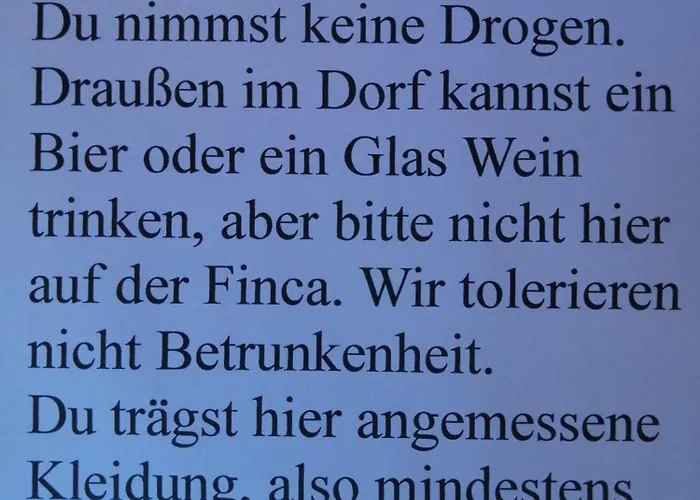 Bett 3 Im Maenner-4-bettzimmer Nur Maenner Only Men Solo Hombres * Mogán