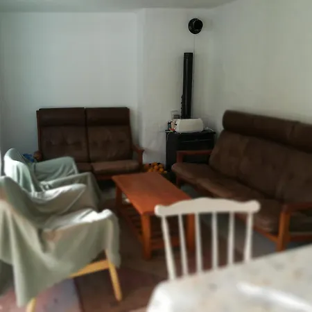 Hostel Bett 3 Im Maenner-4-bettzimmer Nur Maenner Only Men Solo Hombres Mogan