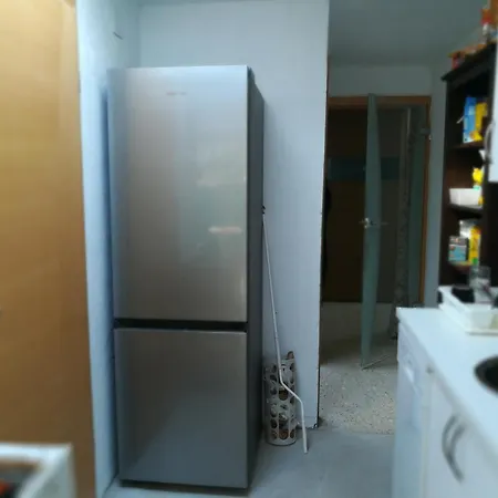 Hostel Bett 3 Im Maenner-4-bettzimmer Nur Maenner Only Men Solo Hombres *